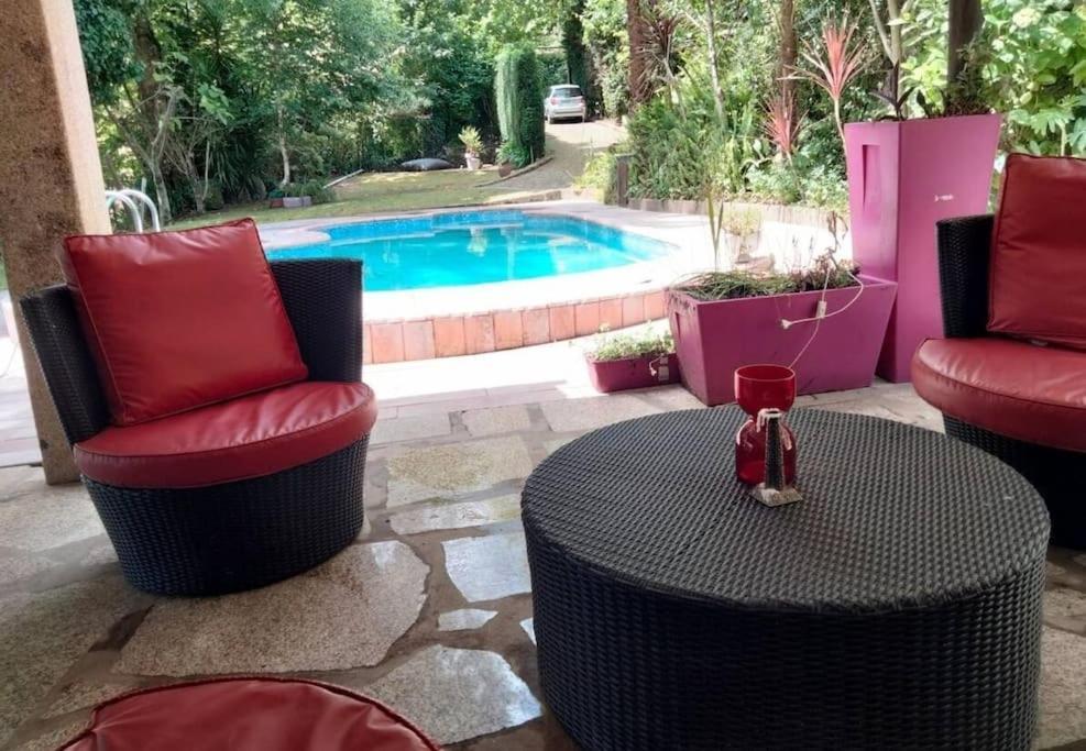 Pool House Au Coeur Du Geres A Rio Caldo Villa Eksteriør bilde